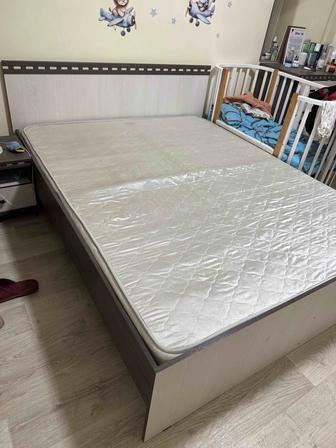 Отдам даром кровать