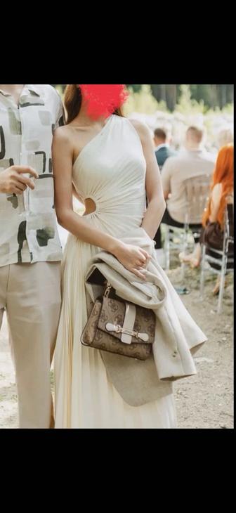 Продам платье