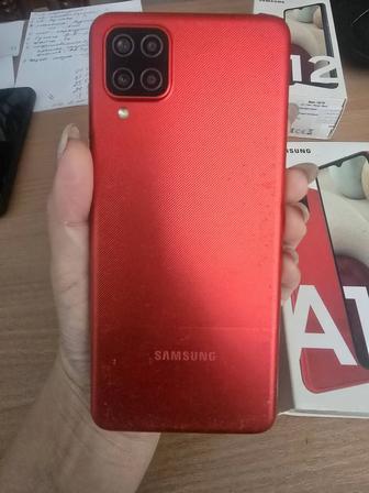 Телефон Galaxy A12