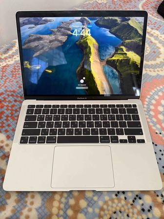 Продам Macbook Air M1
