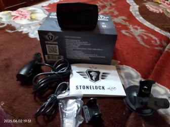 Подам видеорегистратор с радар детектором Stonelock ACO .