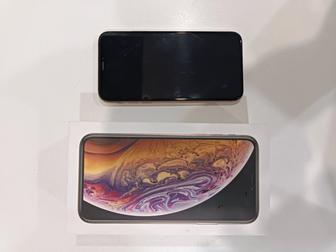 Продам iPhone Xs