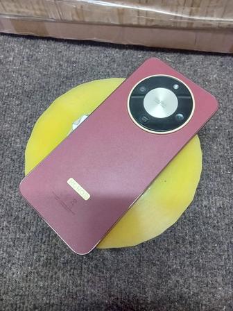 Продам хонор х9д 256 гб покупал недавно в магазине мечта