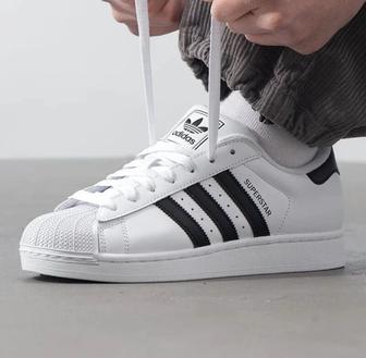 Кроссовки Adidas superstar