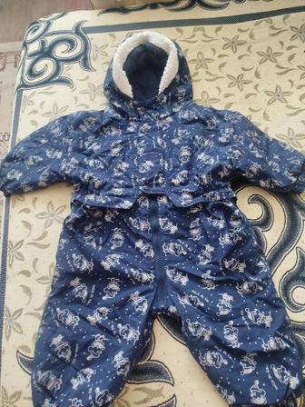 Детские вещи ( куртки , комбинезоны и т.д)