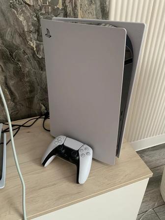 Продам PlayStation 5 (PS5)