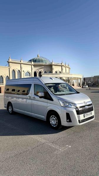 Аренда микроавтобуса Тойота Хайс (Toyota Hiace)