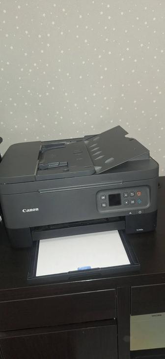 Продам цветной принтер