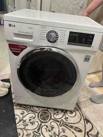 Продам стиральную машину LG