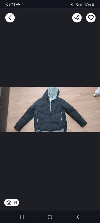 Продам куртку осень .Весна .48 р .Лёгкая удобное состояние нормальное.
