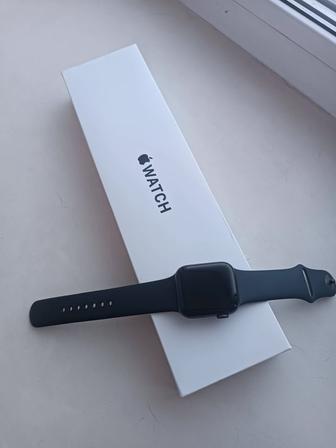 Продам apple watch se 40 mm новые