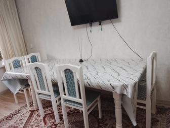Стол и 6 стульев