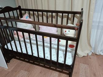 Продам кровать манеж из березы