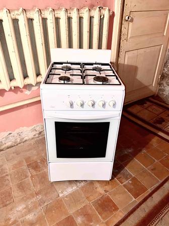Продам газ плиту