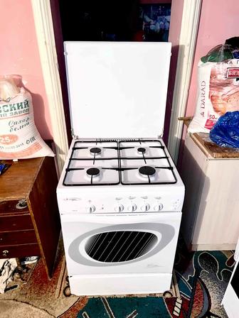 Продам газ плиту