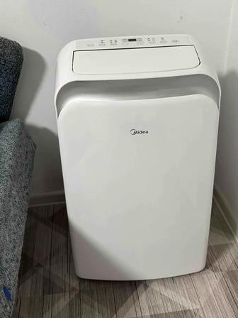 Кондиционер напольный Midea