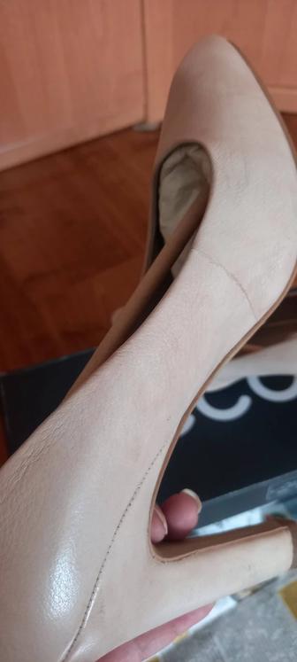 Женская одежда и обувь в отличном состоянии юбки, брюки