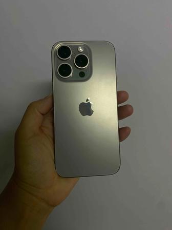 Продаю в отличном состоянии iPhone 15 Pro серый 256 гб