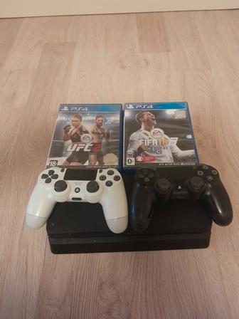 PS4