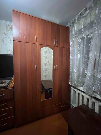 Шкаф шифоньер