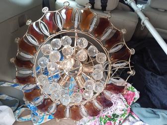 Люстры на запчасти разные