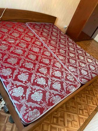 Продам б/у кровать