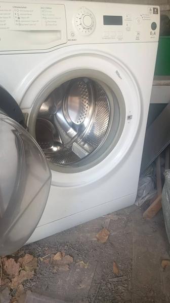 Продам стиральную машину