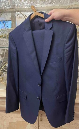 Мужской костюм