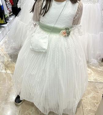 Продам срочно платье!