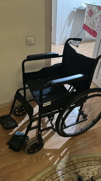 Продам инвалидное кресло.