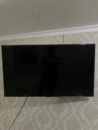 Продам телевизор Samsung Smart TV UE40H5500 на запчасти (целая матрица)