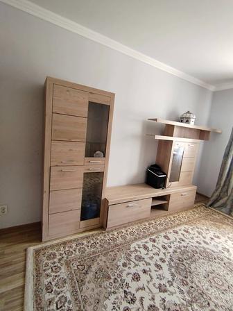 Продам стенку под тв зону в хорошем состоянии