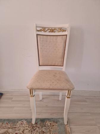 Срочно продам стулья