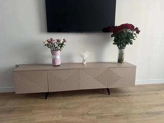 Тумба под Телевизор