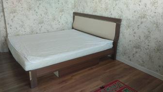 Кровать двухспальная