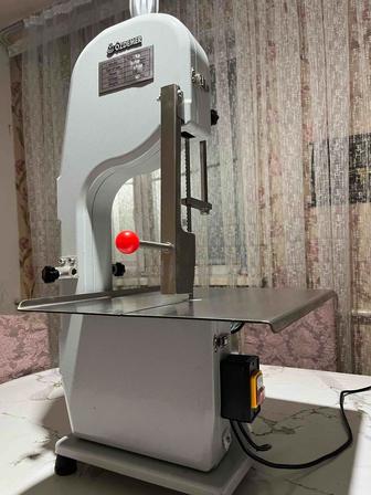 Ленточная пила