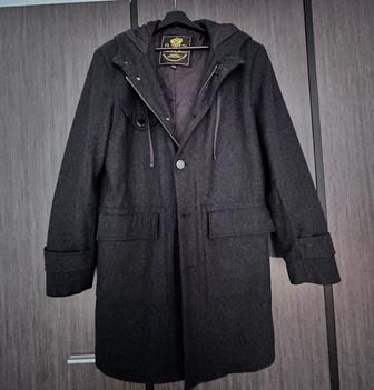 Продам пальто с капюшоном, подростковое 46 р/р
