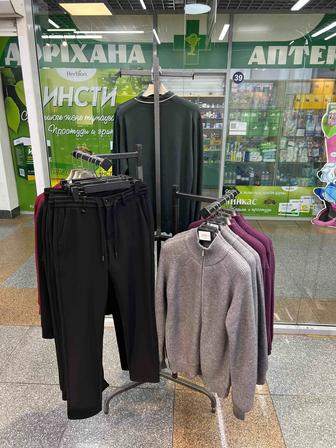 Рейл для одежды