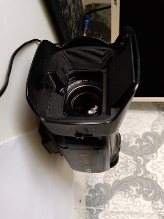 Видеокамера canon g25