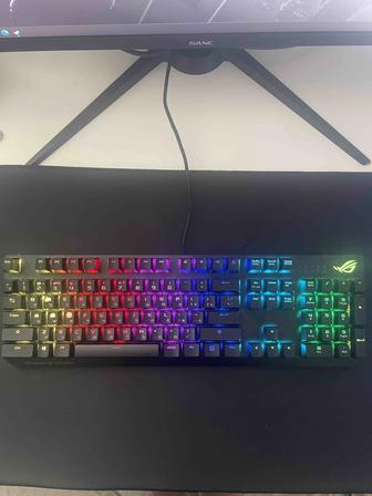 Клавиатура ASUS ROG Strix