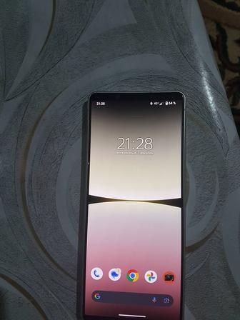 Обменяю телефон на равноценный sony xperia 5 mark 4