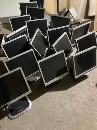 Продам мониторы для видеонаблюдения