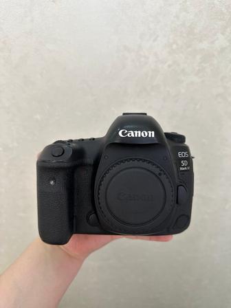 Продам фотоаппарат canon mark 4