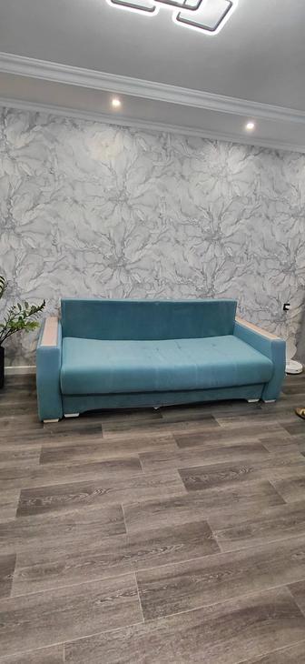 Отдам диван , в нормальном состоянии