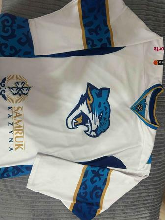 Продам джерси Барыс