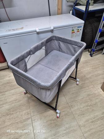 Детский манеж каталка