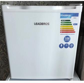 Холодильник новый