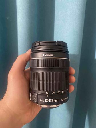 Объектив Canon EFS 18-135мм