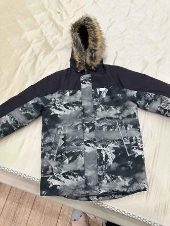 Продам зимнюю парку для мальчика