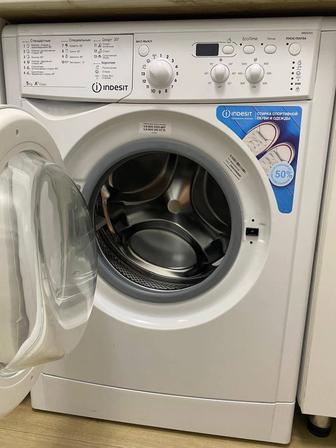 Стиральная машина indesit